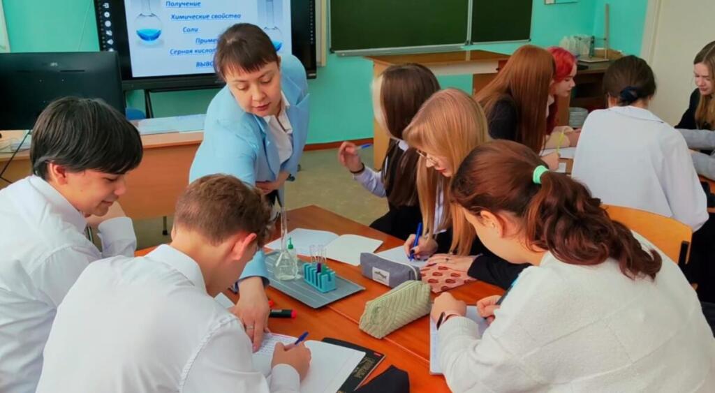 В Бердске назвали «Учителя года». В этом году звание получила Светлана Буравцова