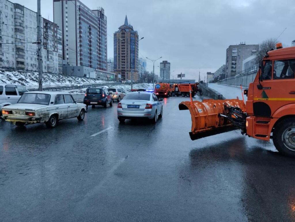 Обрушение стены