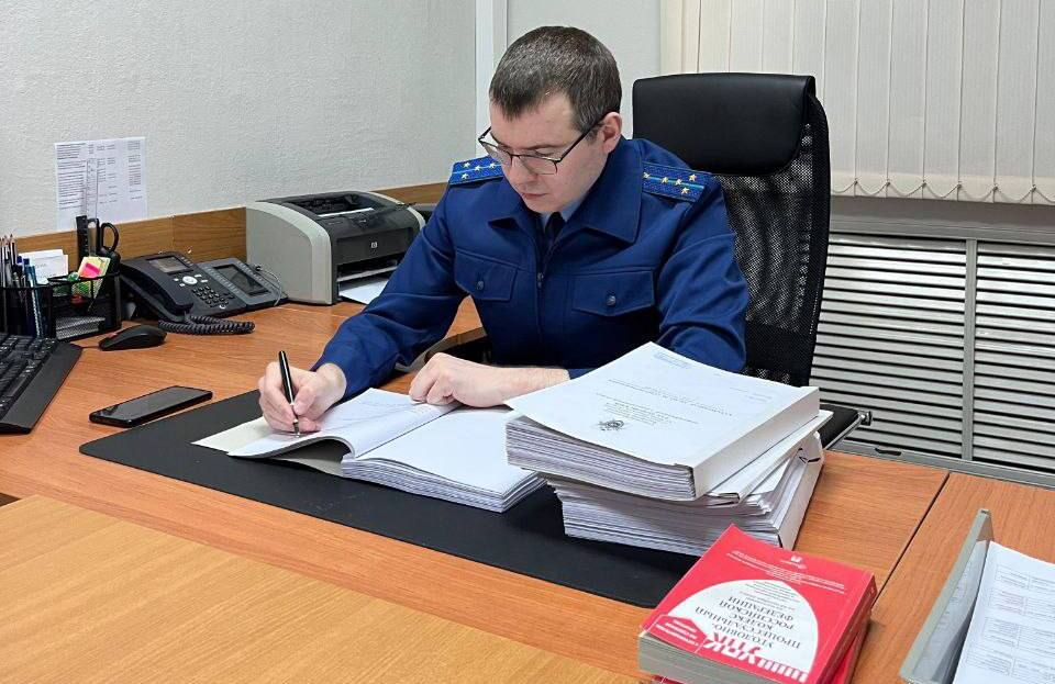Прокурор утвердил обвинительное заключение