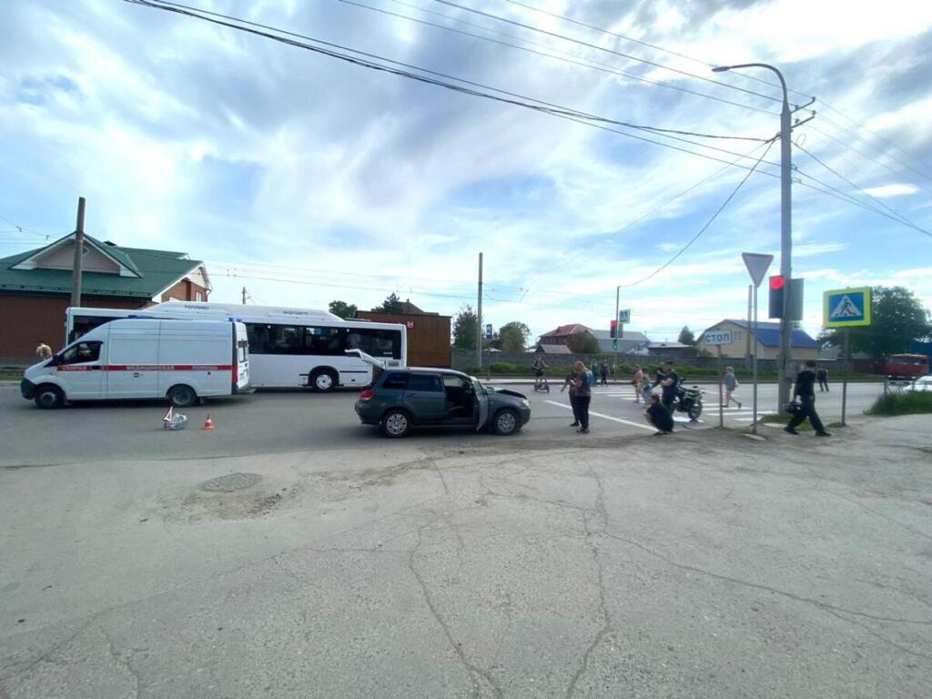 Детей увезли в больницу