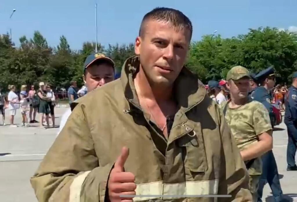 Сотрудник пожарно-спасательной части №32 Александр Остапчук