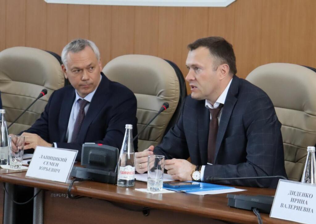 Губернатор Андрей Травников и  мэр Бердска Семён Лапицкий
