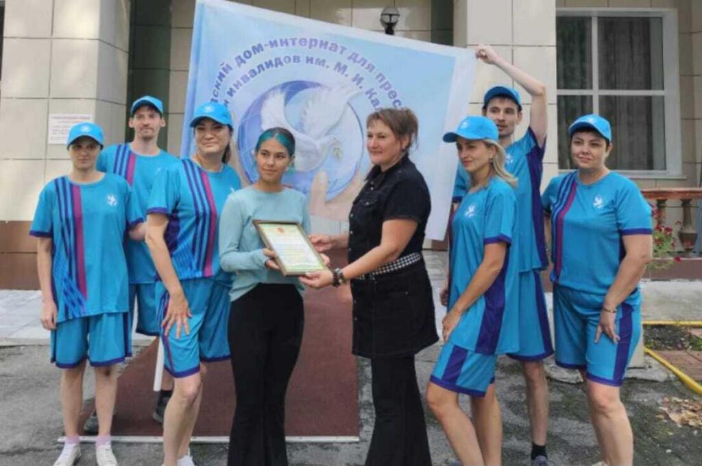Коллектив пансионата благодарен творческой помощнице