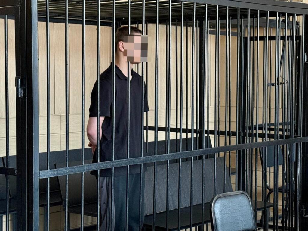Подсудимый выслушивает приговор