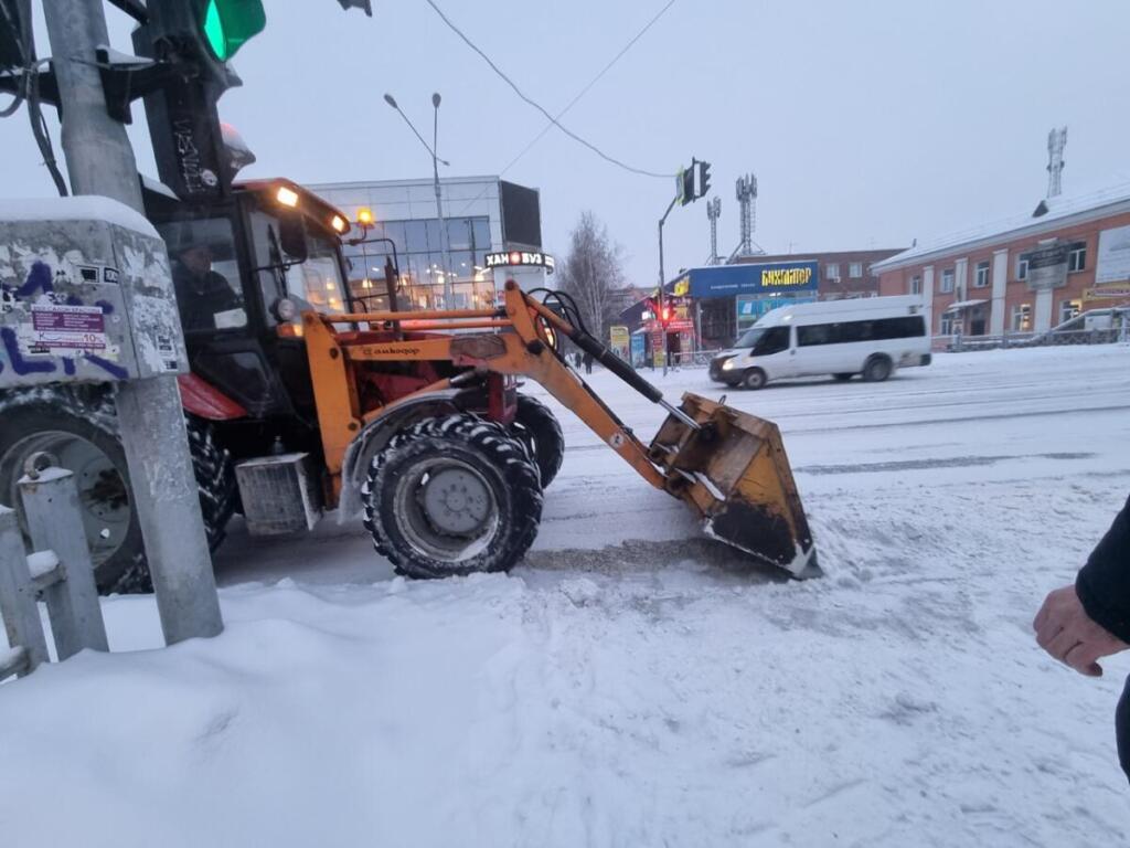 Вывоз снега в Бердске