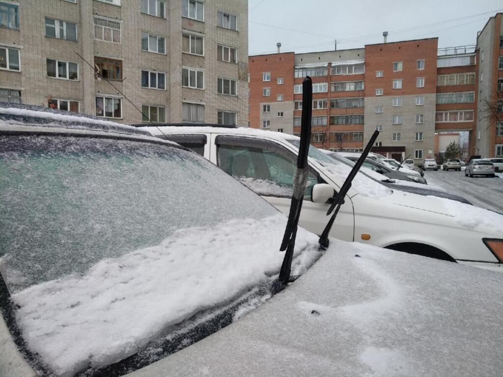 Сильная гололедица