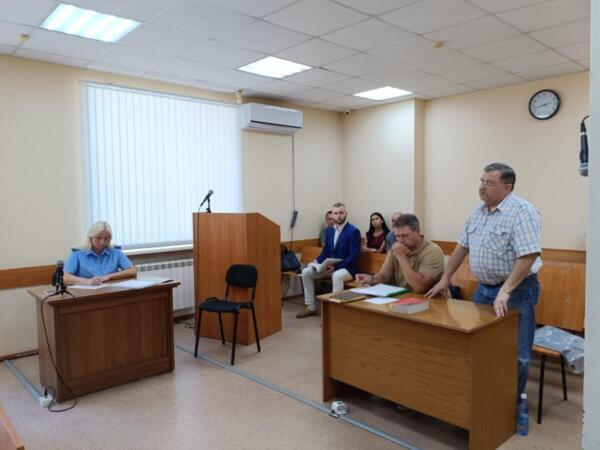 Пенсионер Владимир Романов на скамье подсудимых