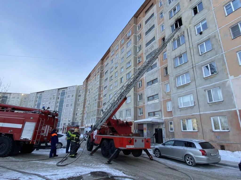 Пожар на ул. Горького, 2 в Бердске