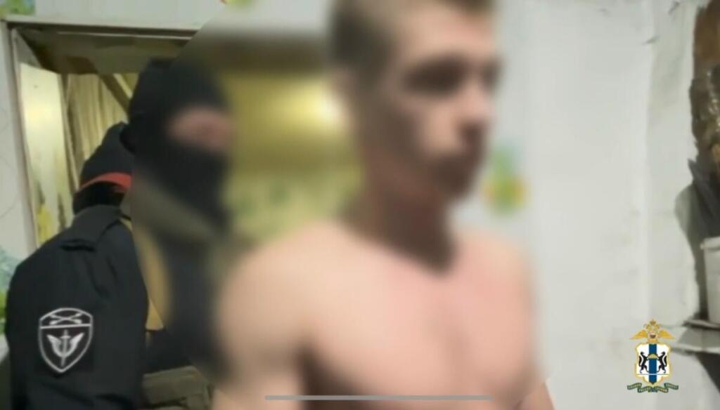 19-летний задержанный выступил в качестве курьера