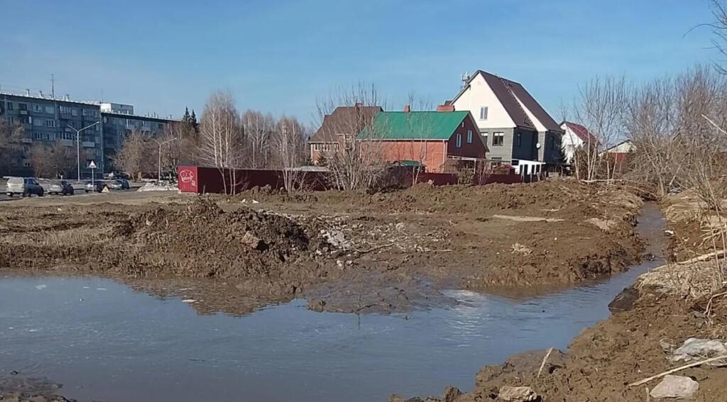 Водоотводная канава