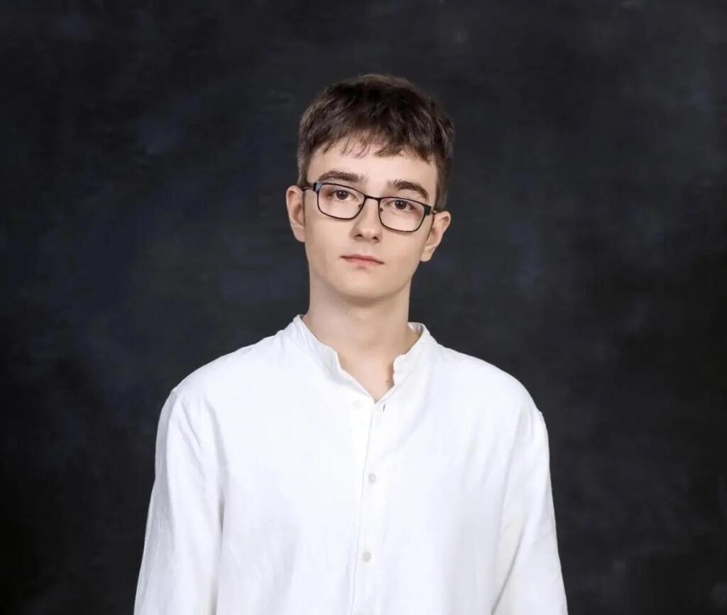 Роман Полетаев