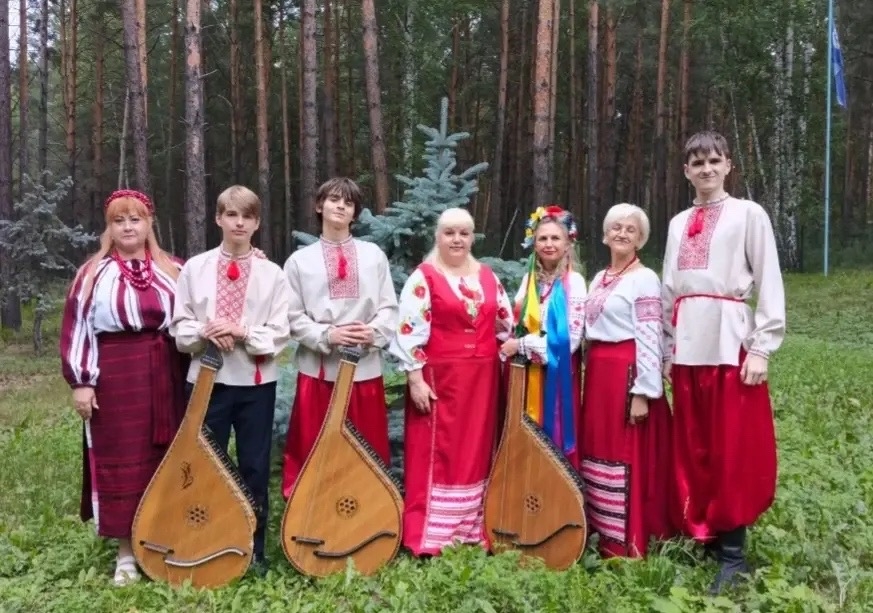 Бандуристы выступили на X Международном национальном фестивале