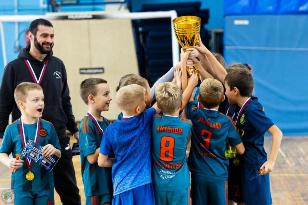Золотой «Метеор»